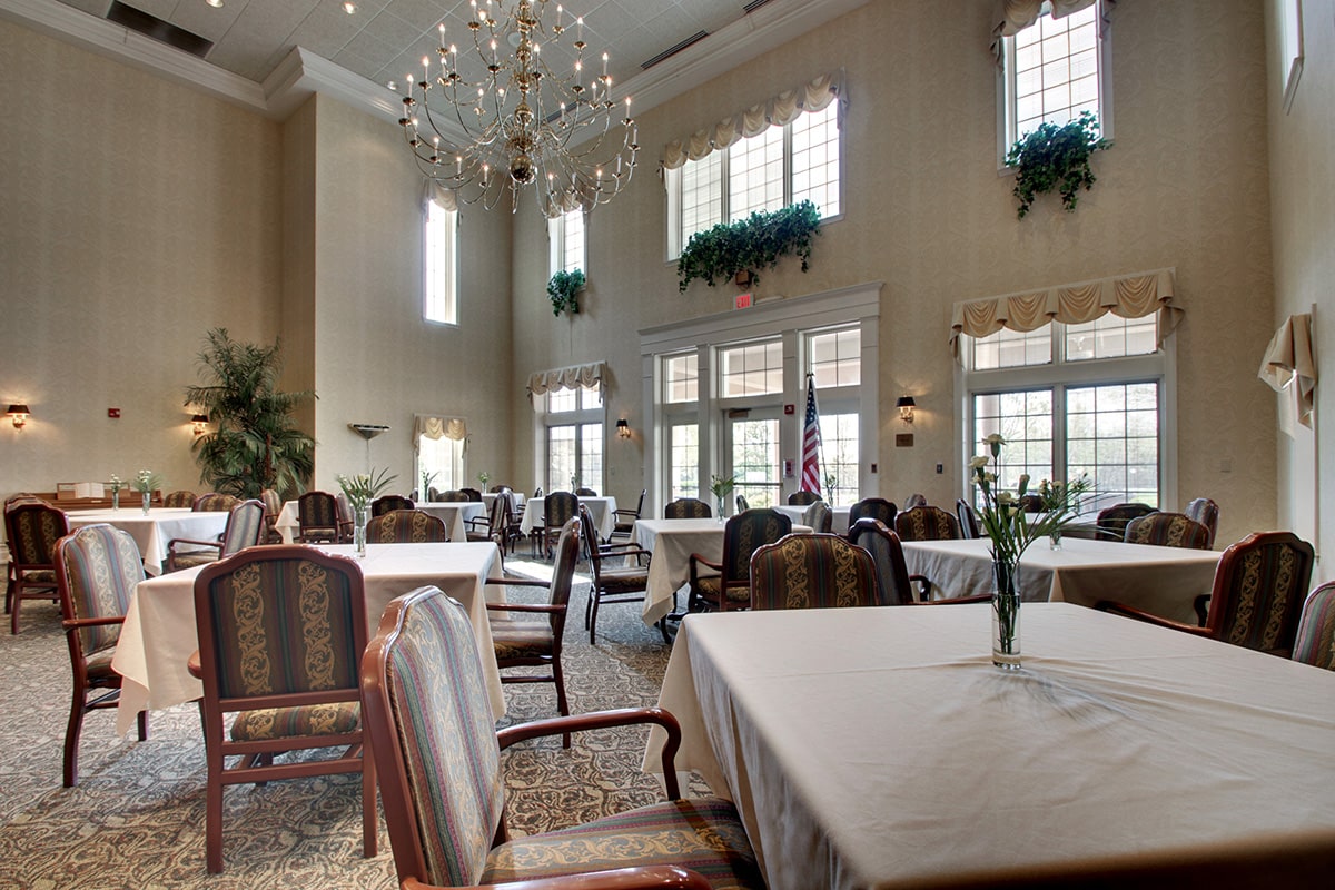 A dining room at Valhalla Post Acute